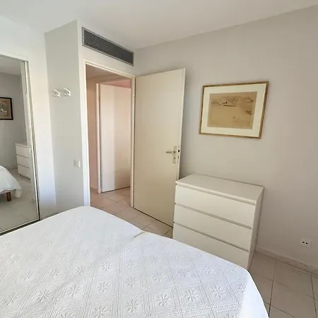 2-bedroom With Garage Pool View Golfe-Juan