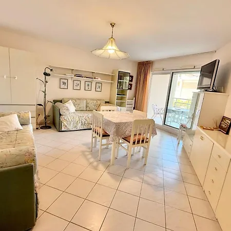 2-bedroom With Garage Pool View Prázdninový dům Golfe-Juan
