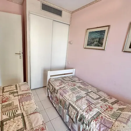 2-bedroom With Garage Pool View *